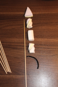 Marshmallow-Raketen DIY - Marshmallows raussuchen