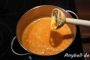 Paprika-Mais-Suppe Vegan - alles pürieren