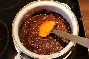 Brownies mit Erdnusscreme - alles schmelzen